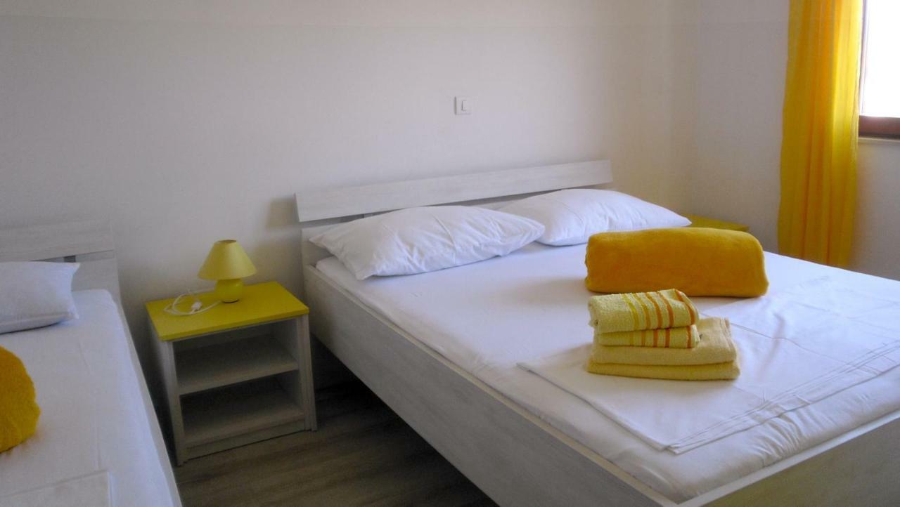 A&L Apartamento Sukošan Exterior foto